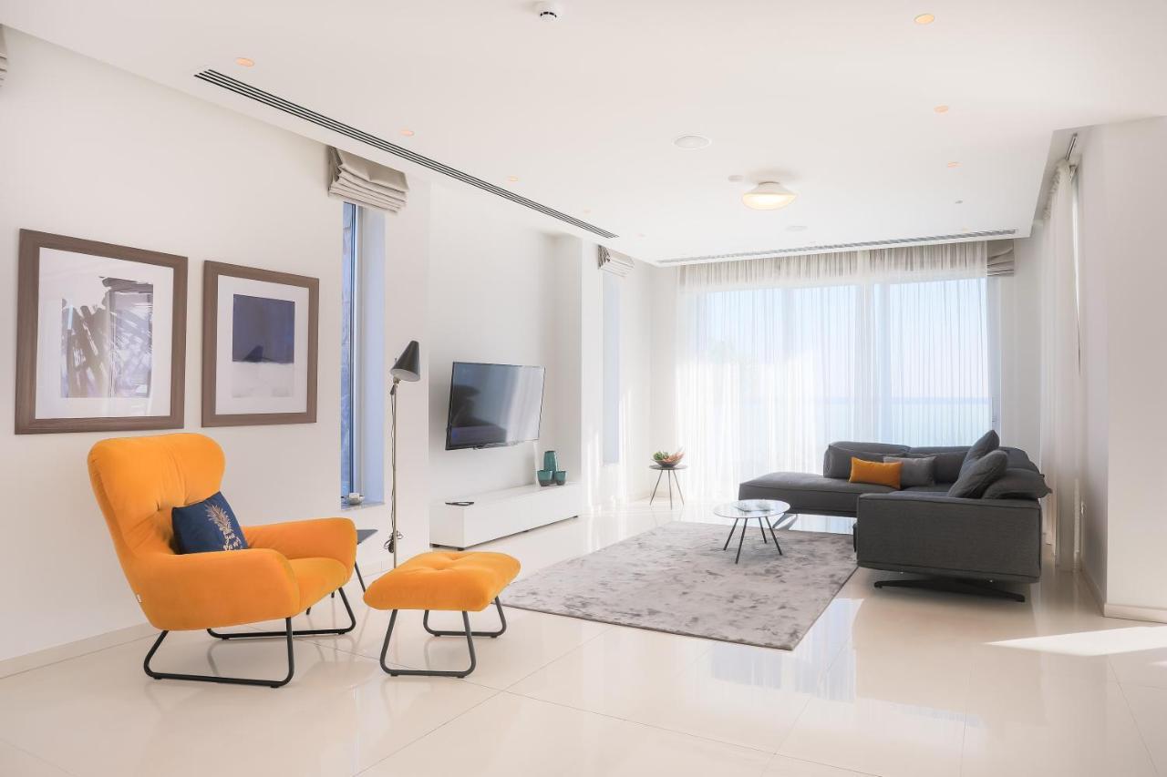 Sea Pearl Beachfront Villas - Breeze Ajía Nápa Kültér fotó