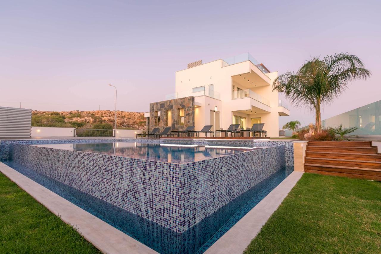 Sea Pearl Beachfront Villas - Breeze Ajía Nápa Kültér fotó