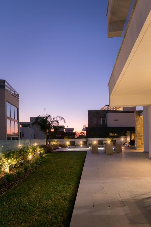 Sea Pearl Beachfront Villas - Breeze Ajía Nápa Kültér fotó