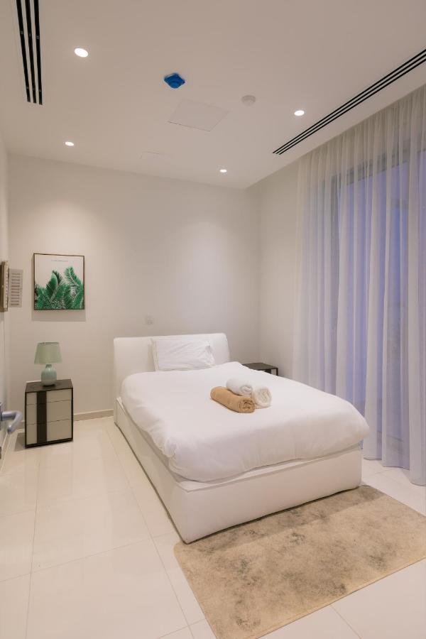 Sea Pearl Beachfront Villas - Breeze Ajía Nápa Kültér fotó